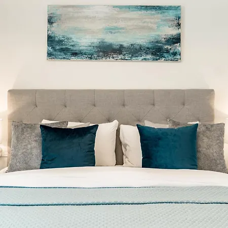 Apartmán Zaga2c - Brand New Modern 200m To *
